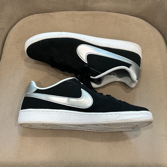 Nike Court Legacy Sneakers in Black with Silver Size 11.5 - Picture 4 of 8